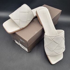 Kennel & Schmenger Womens White Leather Mule Slide Sandals Size 9